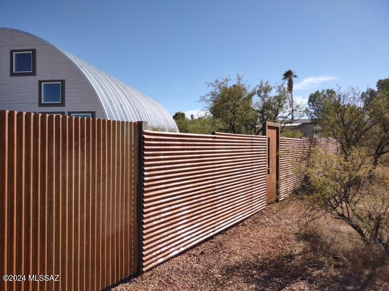Mescal Lakes - Residential