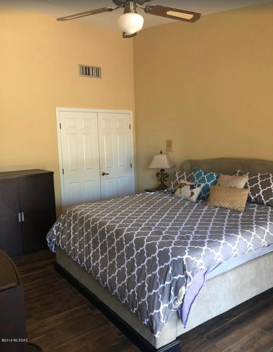 Tierra Santa (1-126) - Residential Lease