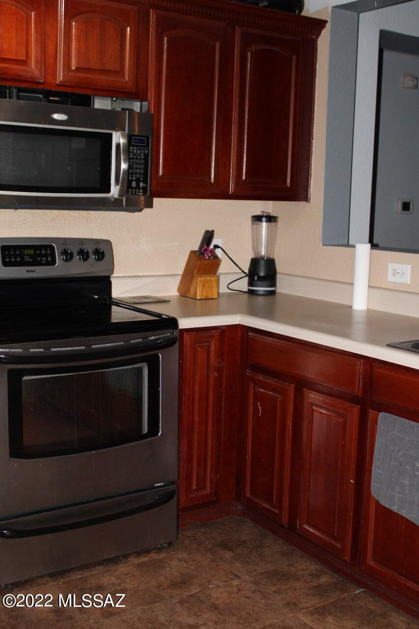 Tierra Vista Phase I (99-285,299-309,372-383) - Residential