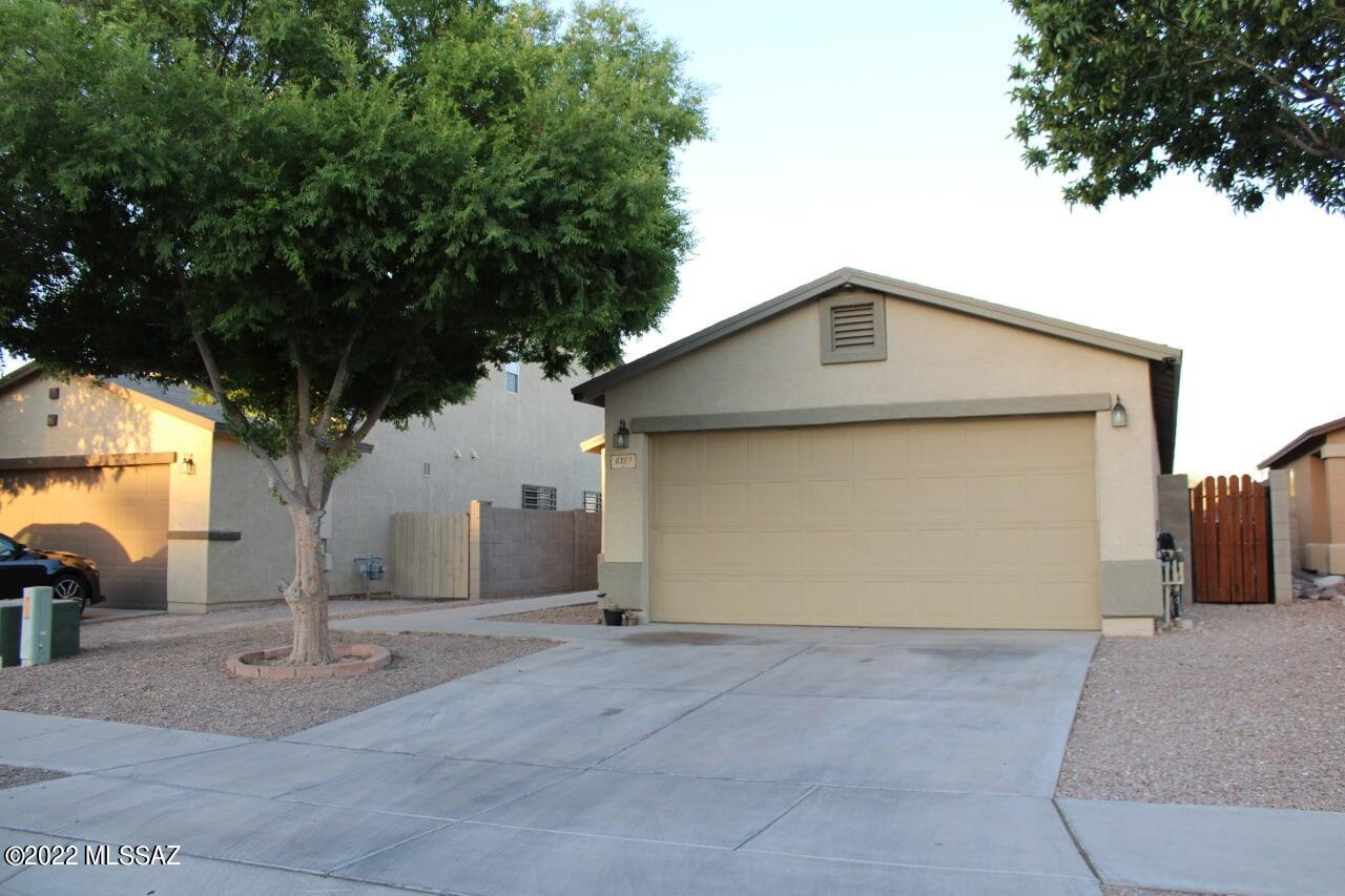 Tierra Vista Phase I (99-285,299-309,372-383) - Residential