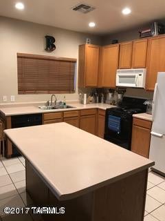 Houghton Village (1-55) - Residential Lease