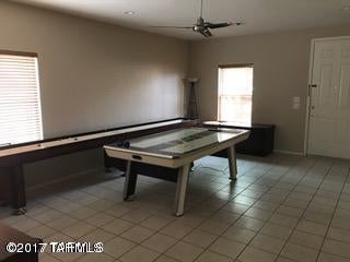 Houghton Village (1-55) - Residential Lease