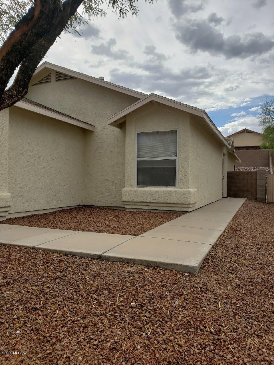 Rancho De Colinas (1-95) - Residential