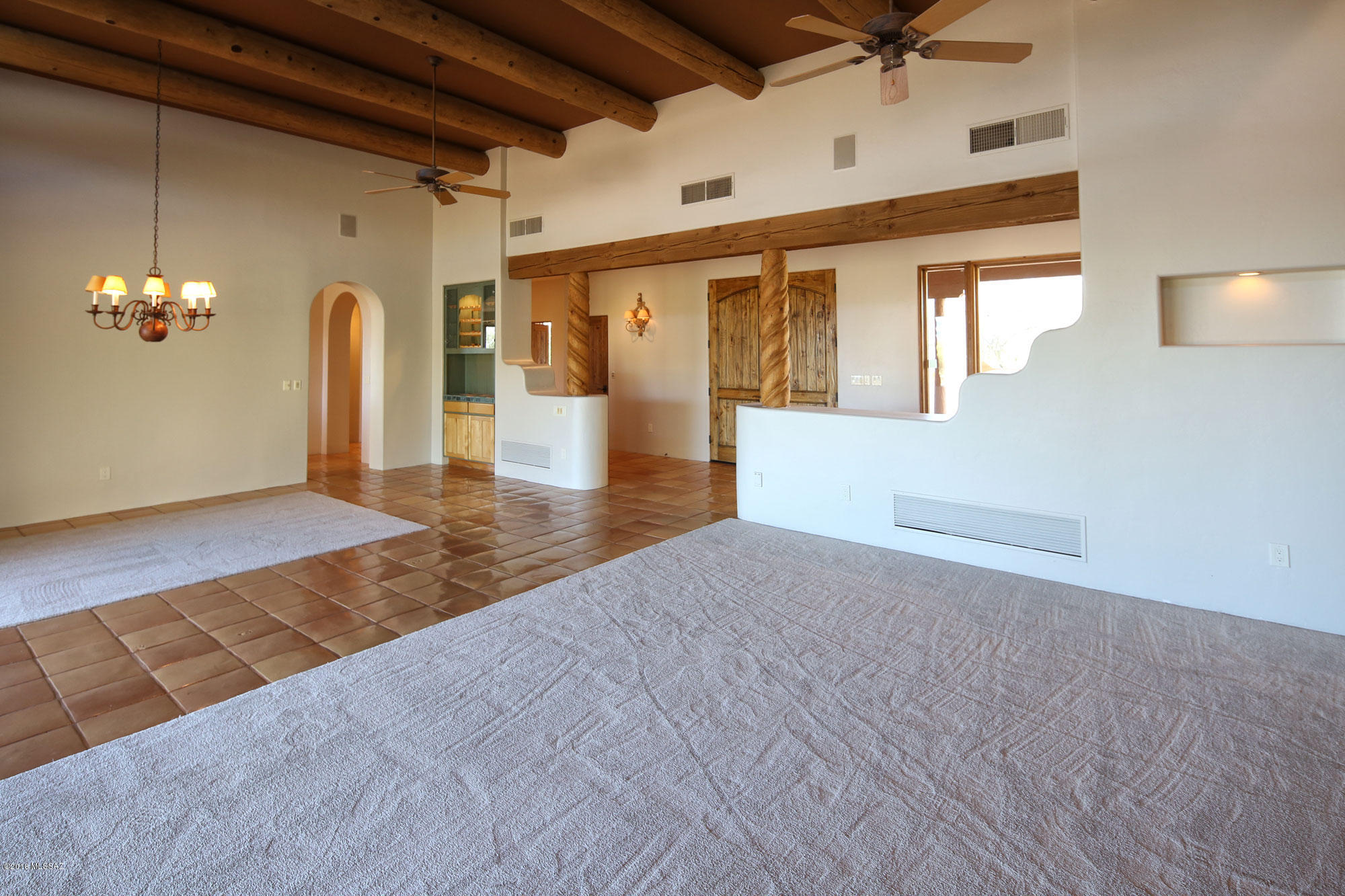 La Cholla Airpark - Residential