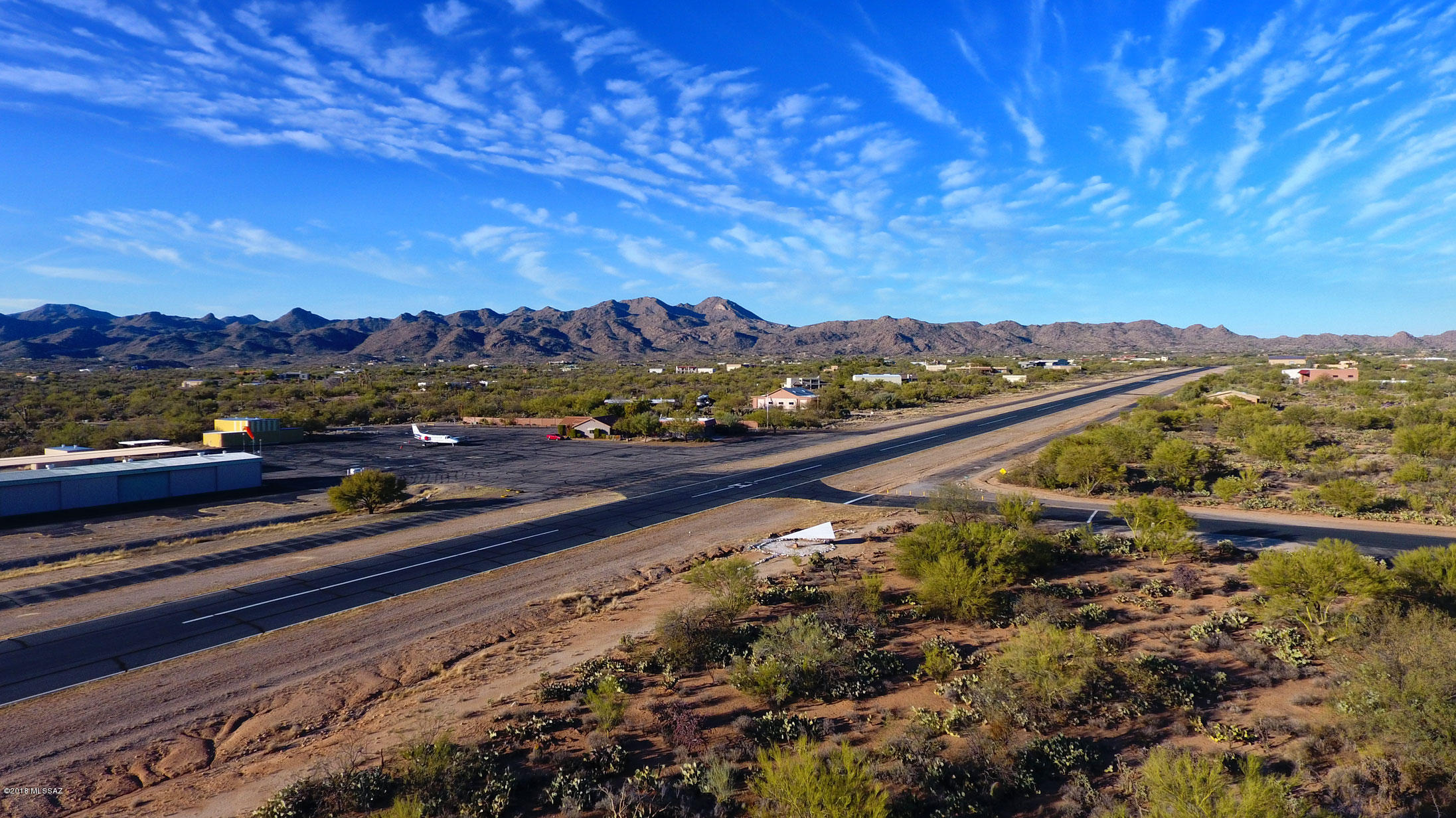 La Cholla Airpark - Residential