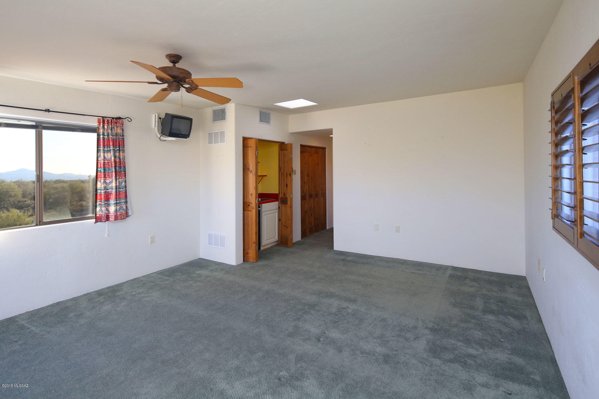 La Cholla Airpark - Residential