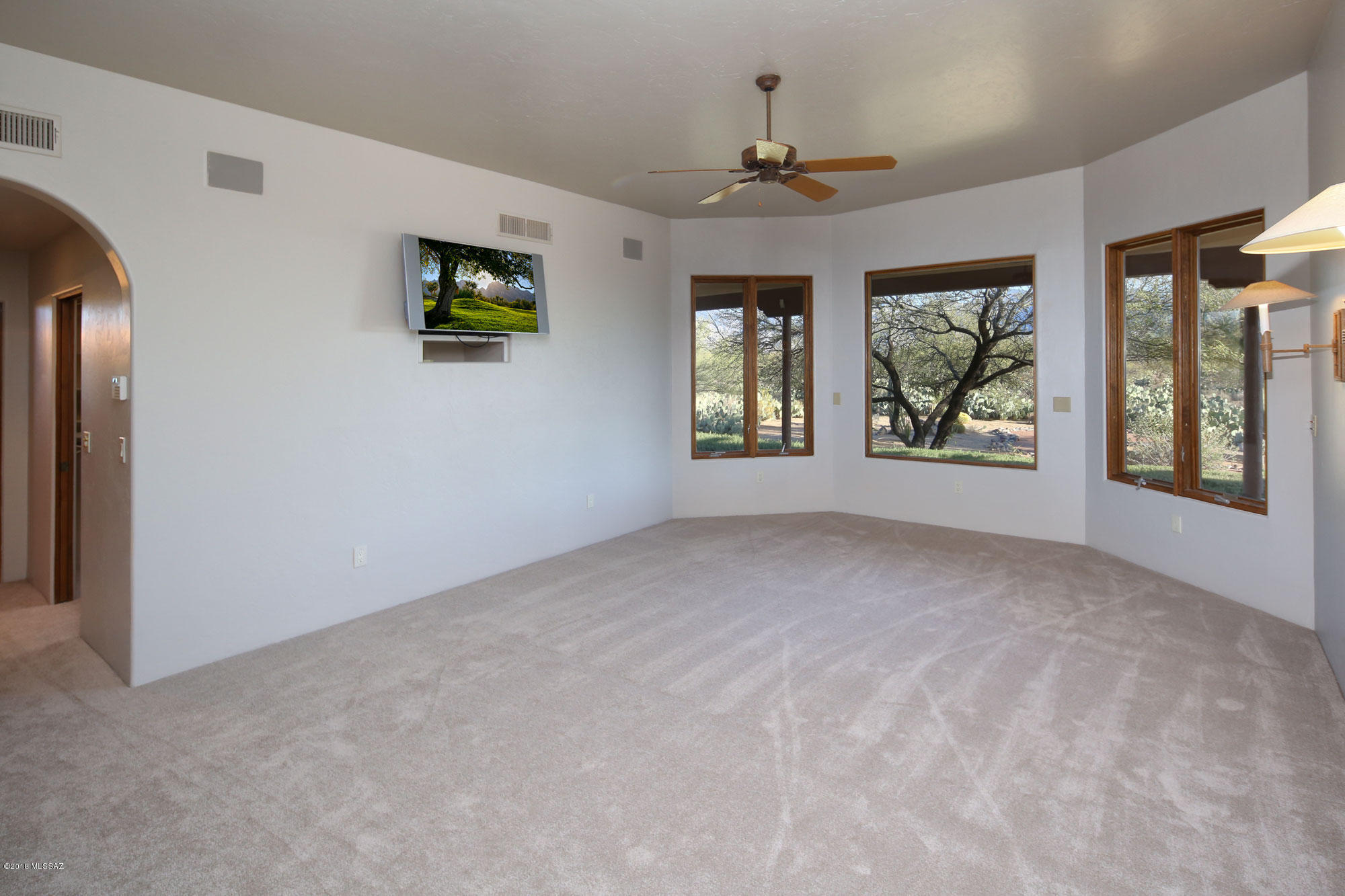 La Cholla Airpark - Residential