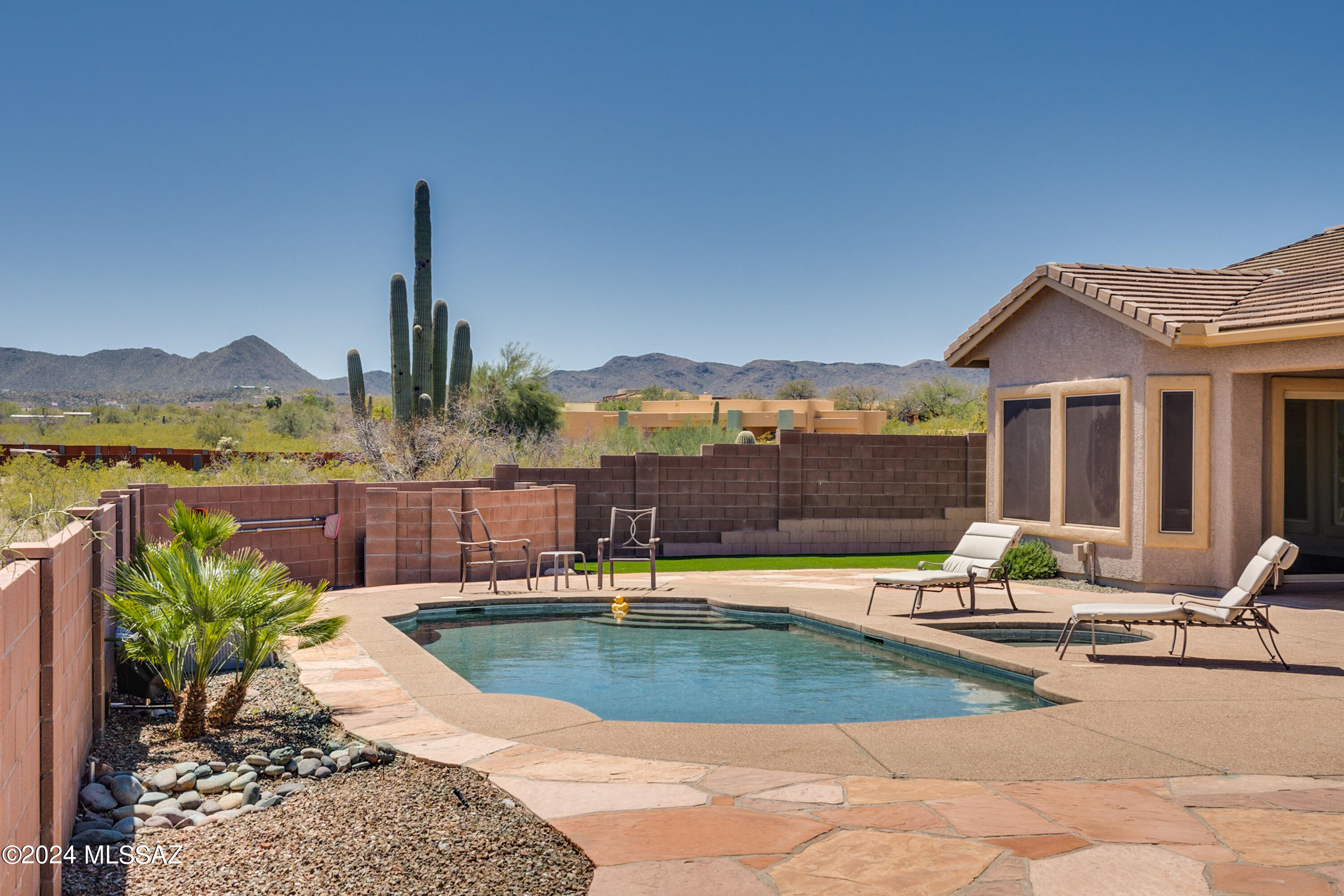 Agua Dulce (1-60) - Residential