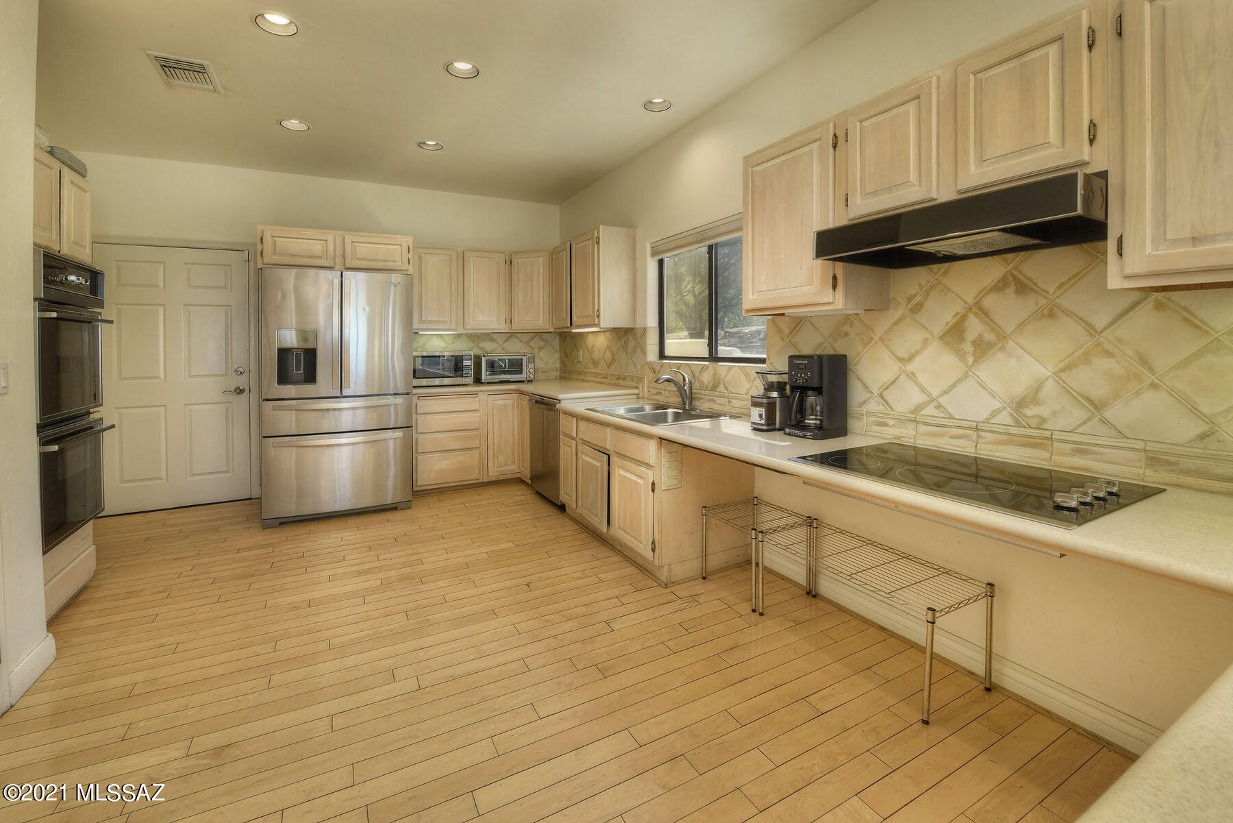 Alta Vista (99-145) - Residential