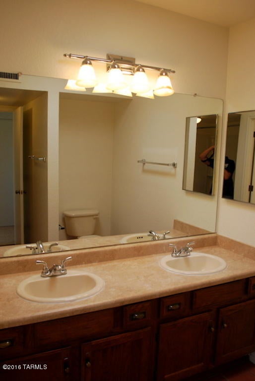 Sabino Sunrise Townhomes II (1-45) - Residential Lease