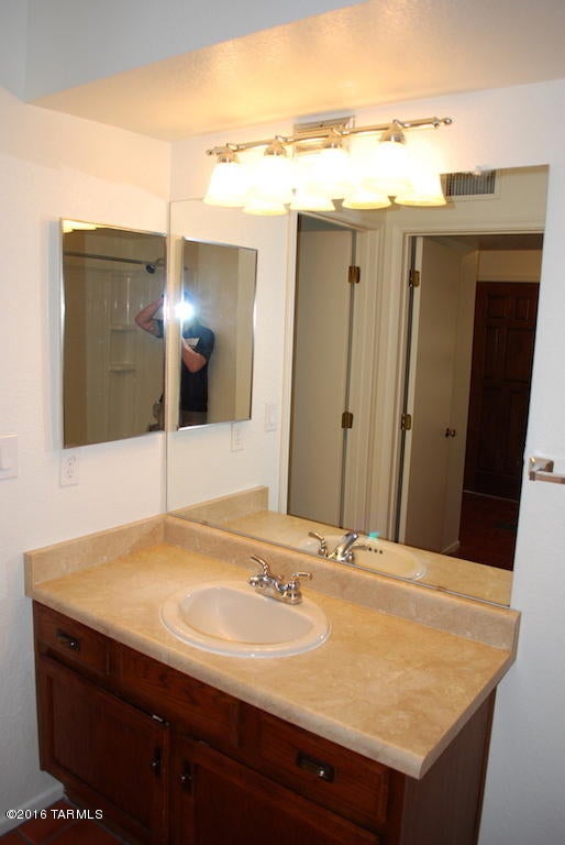 Sabino Sunrise Townhomes II (1-45) - Residential Lease