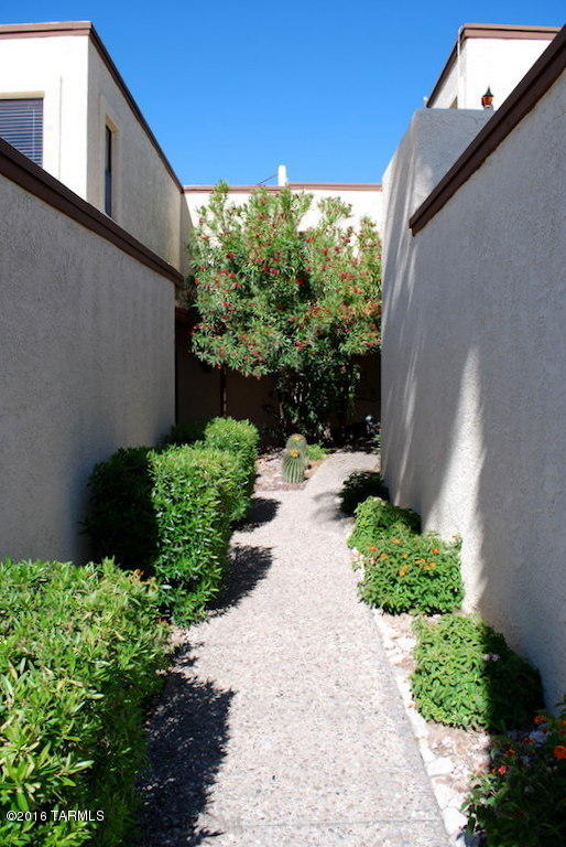 Sabino Sunrise Townhomes II (1-45) - Residential Lease