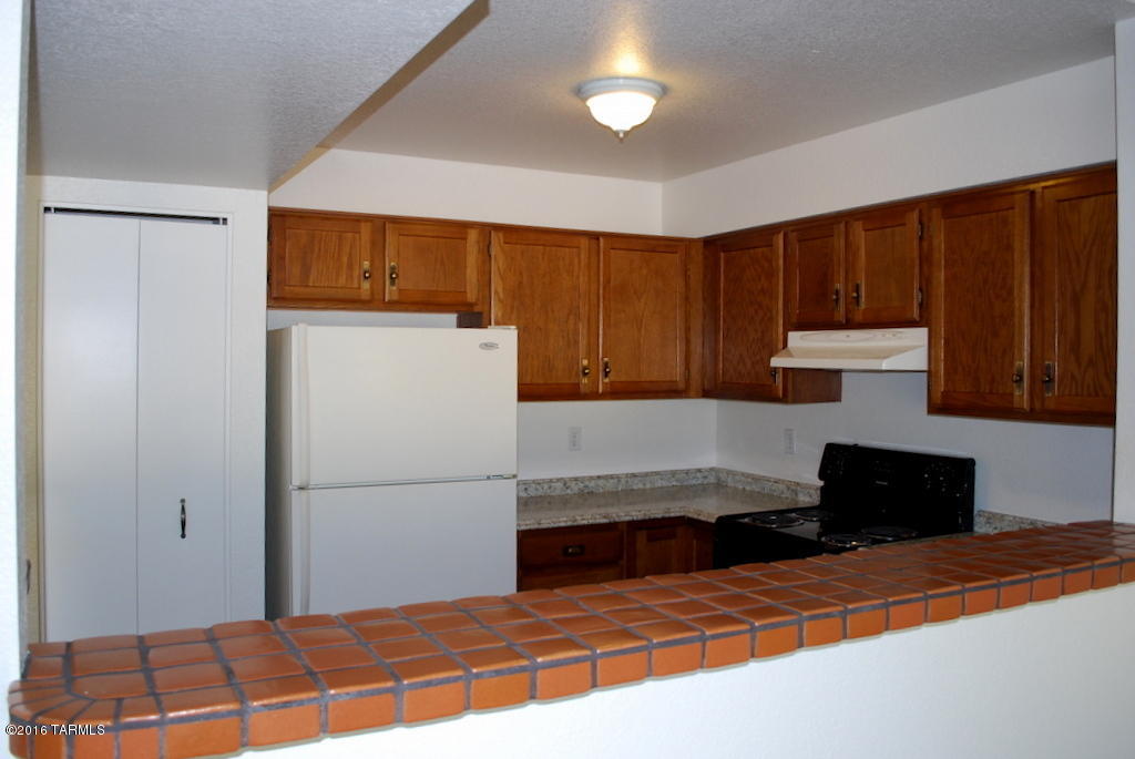 Sabino Sunrise Townhomes II (1-45) - Residential Lease