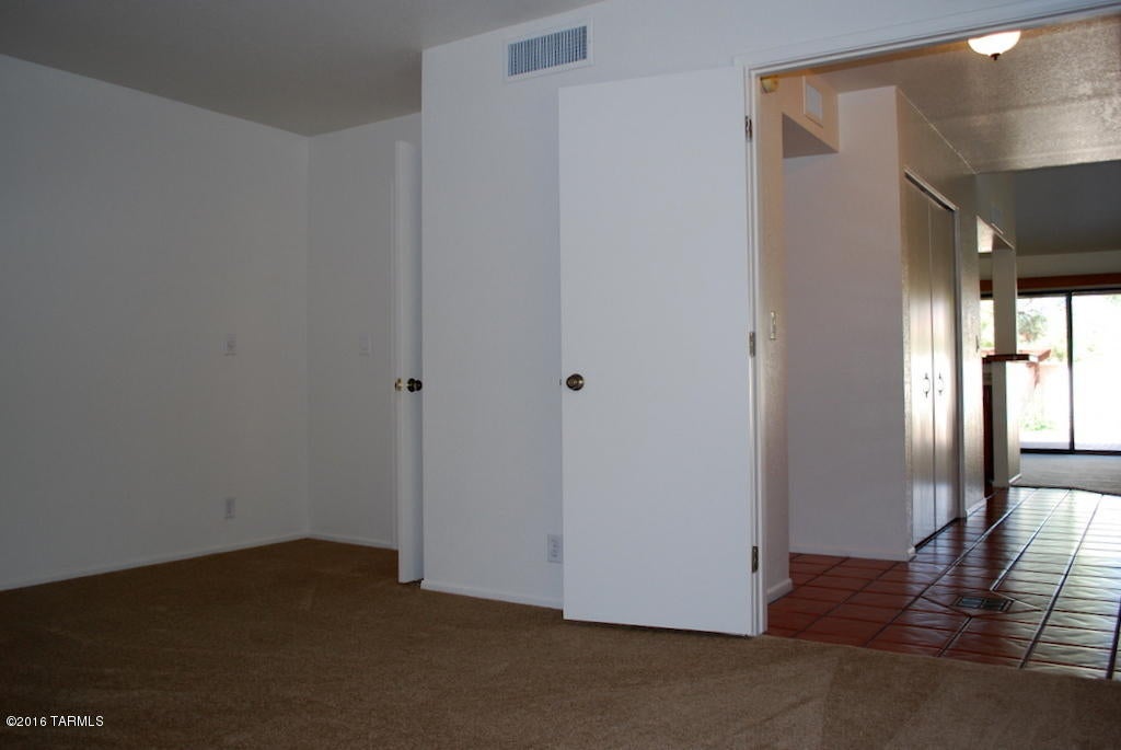 Sabino Sunrise Townhomes II (1-45) - Residential Lease