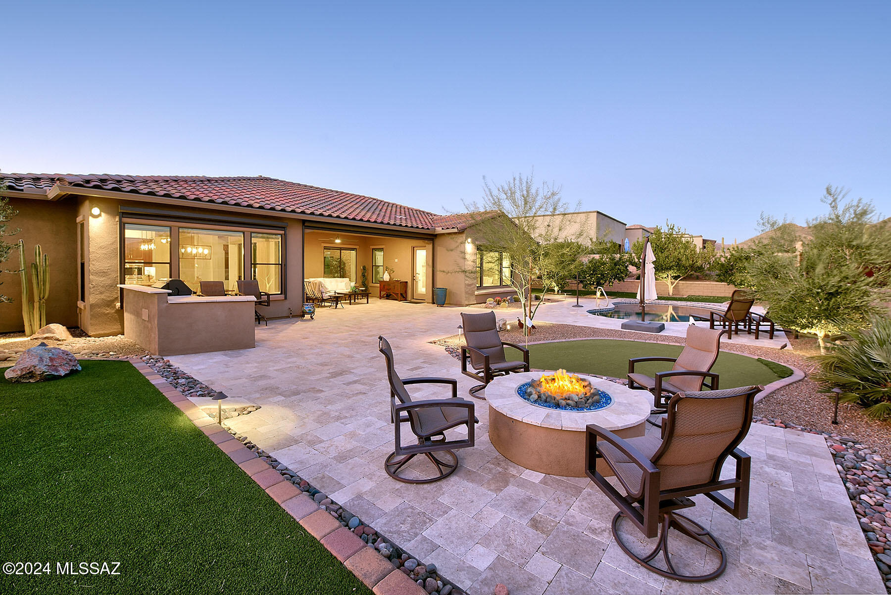 Los Saguaros At Dove Mountain SQ20121640199 - Residential