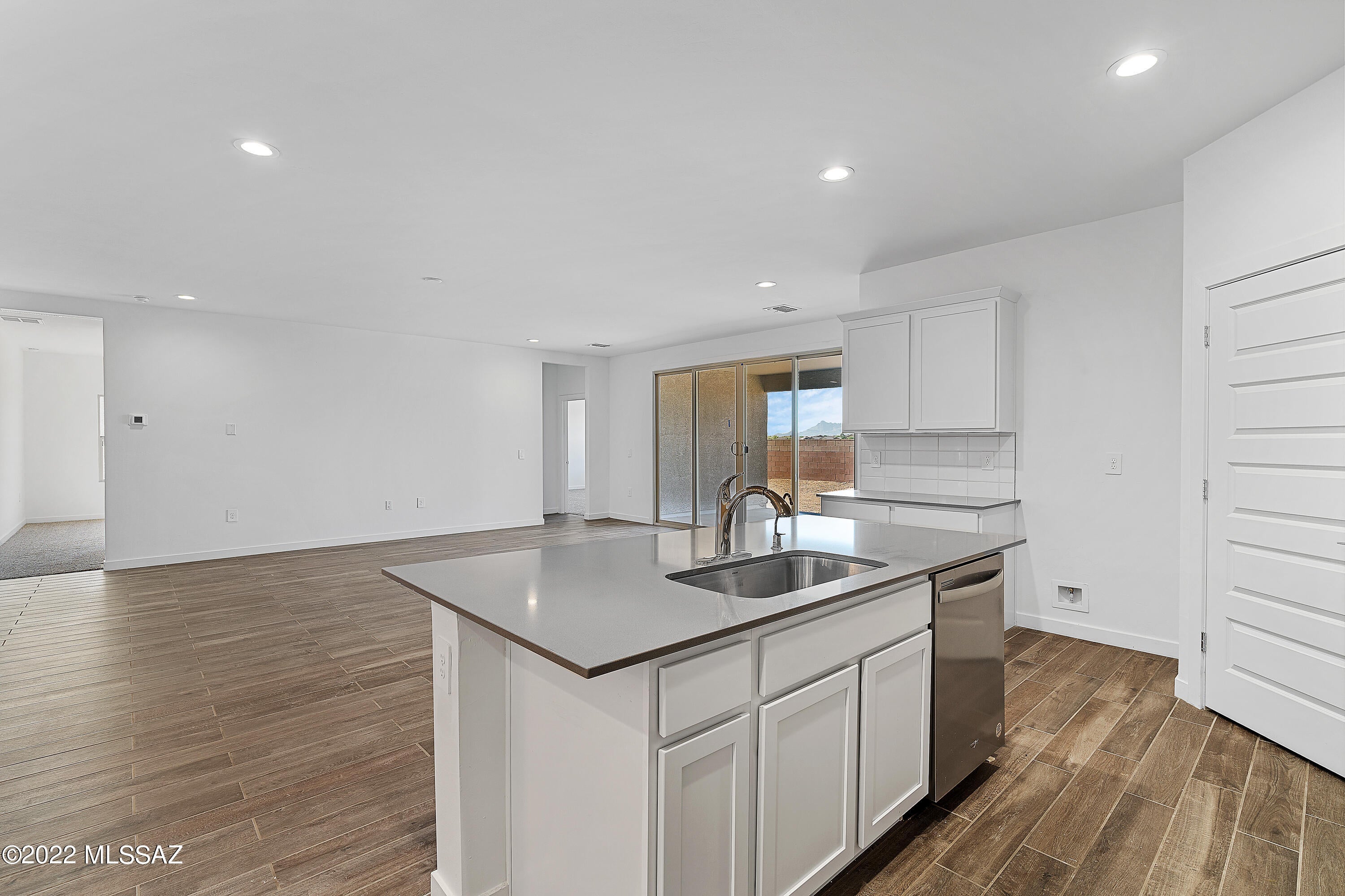 The Village at Barnett - Residential Lease