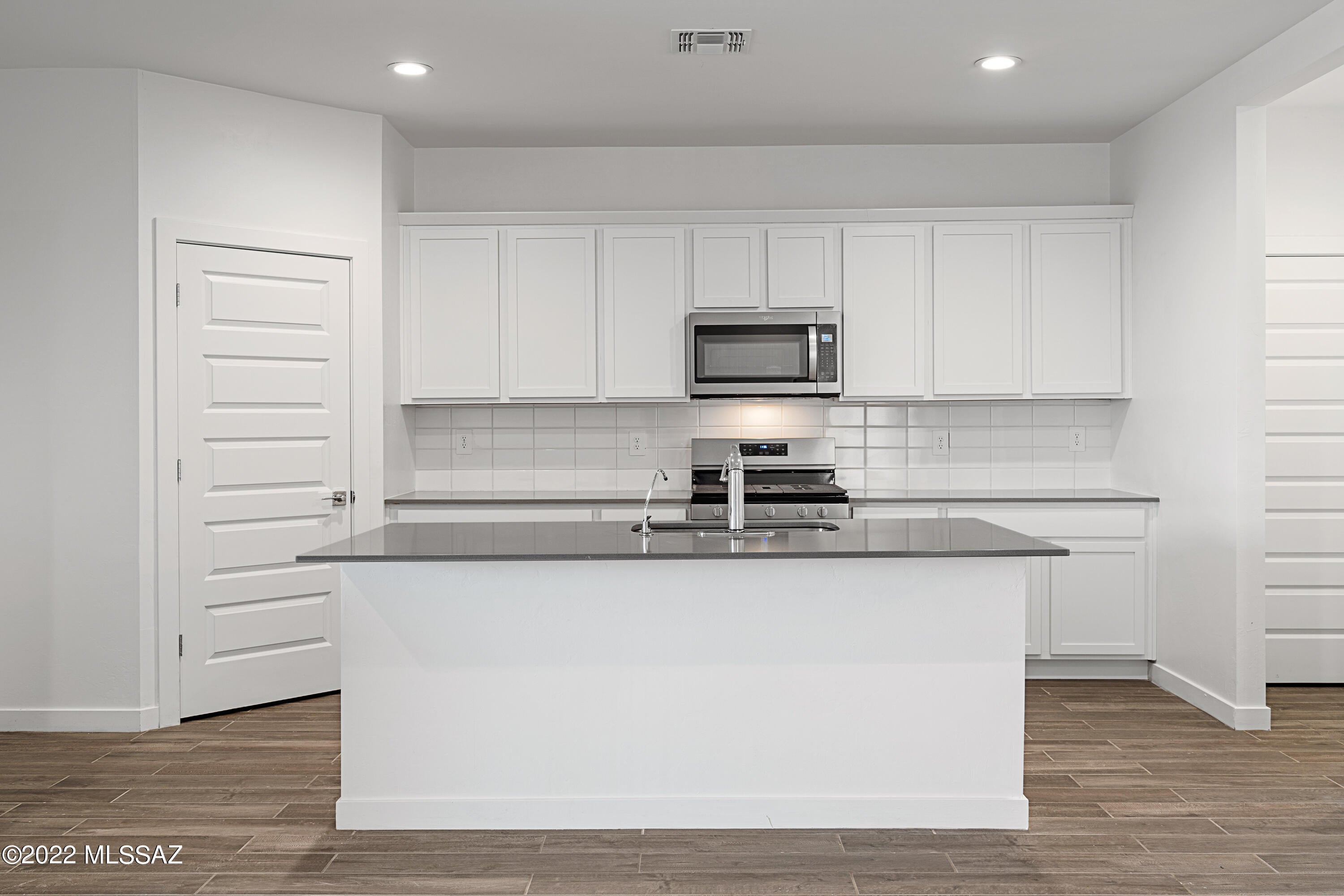 The Village at Barnett - Residential Lease