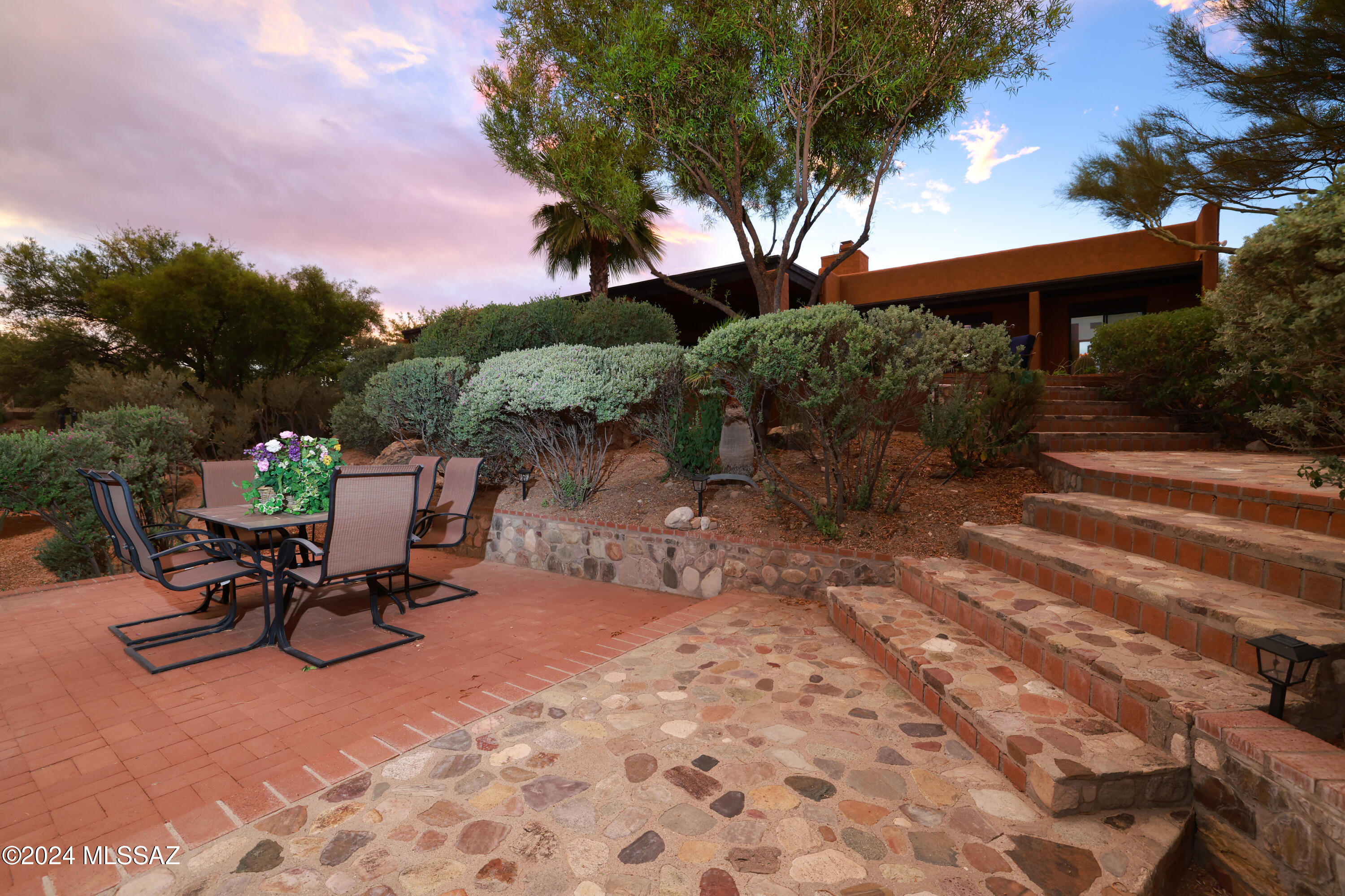 Monte Del Oro (1-187) - Residential