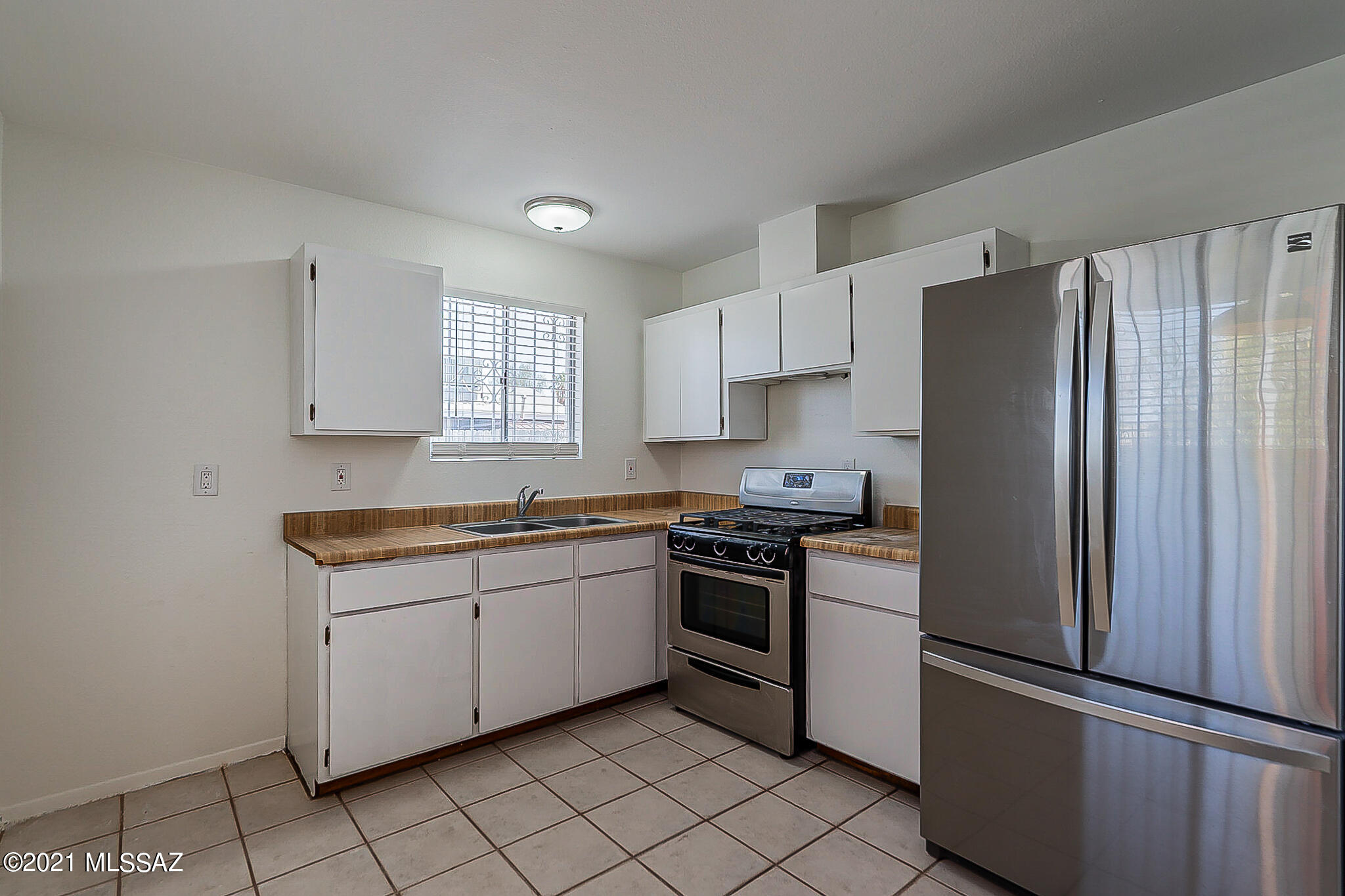 Altadena Heights - Residential Income
