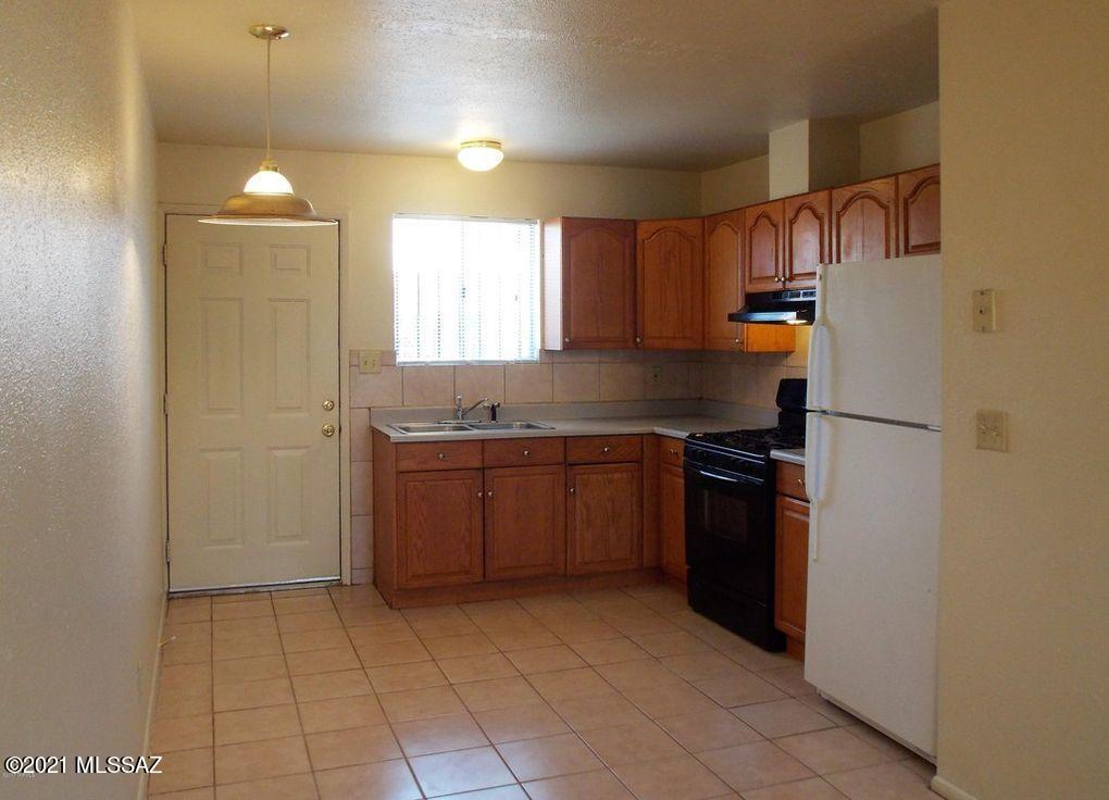 Altadena Heights - Residential Income