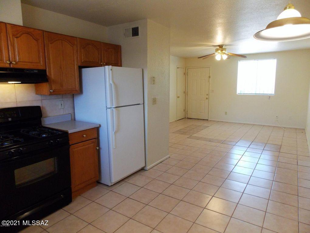 Altadena Heights - Residential Income