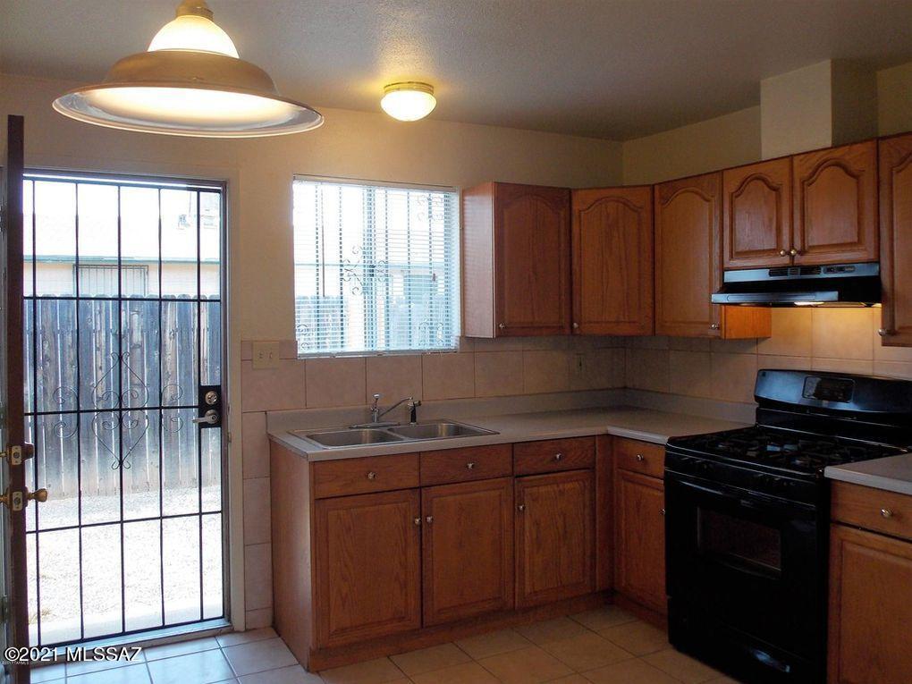 Altadena Heights - Residential Income
