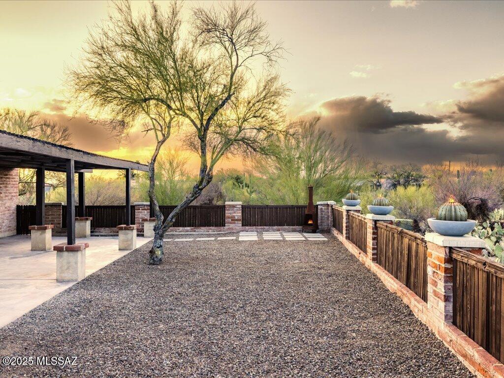 Catalina Foothills Estates NO. 7 - Residential