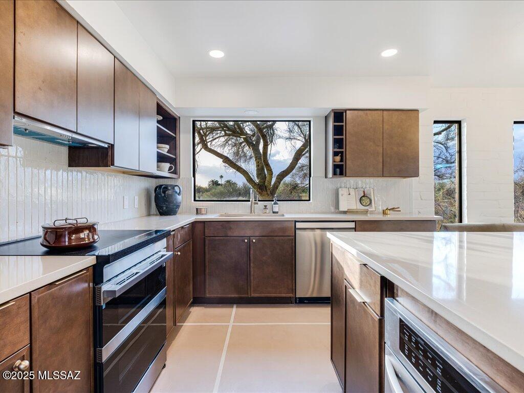 Catalina Foothills Estates NO. 7 - Residential