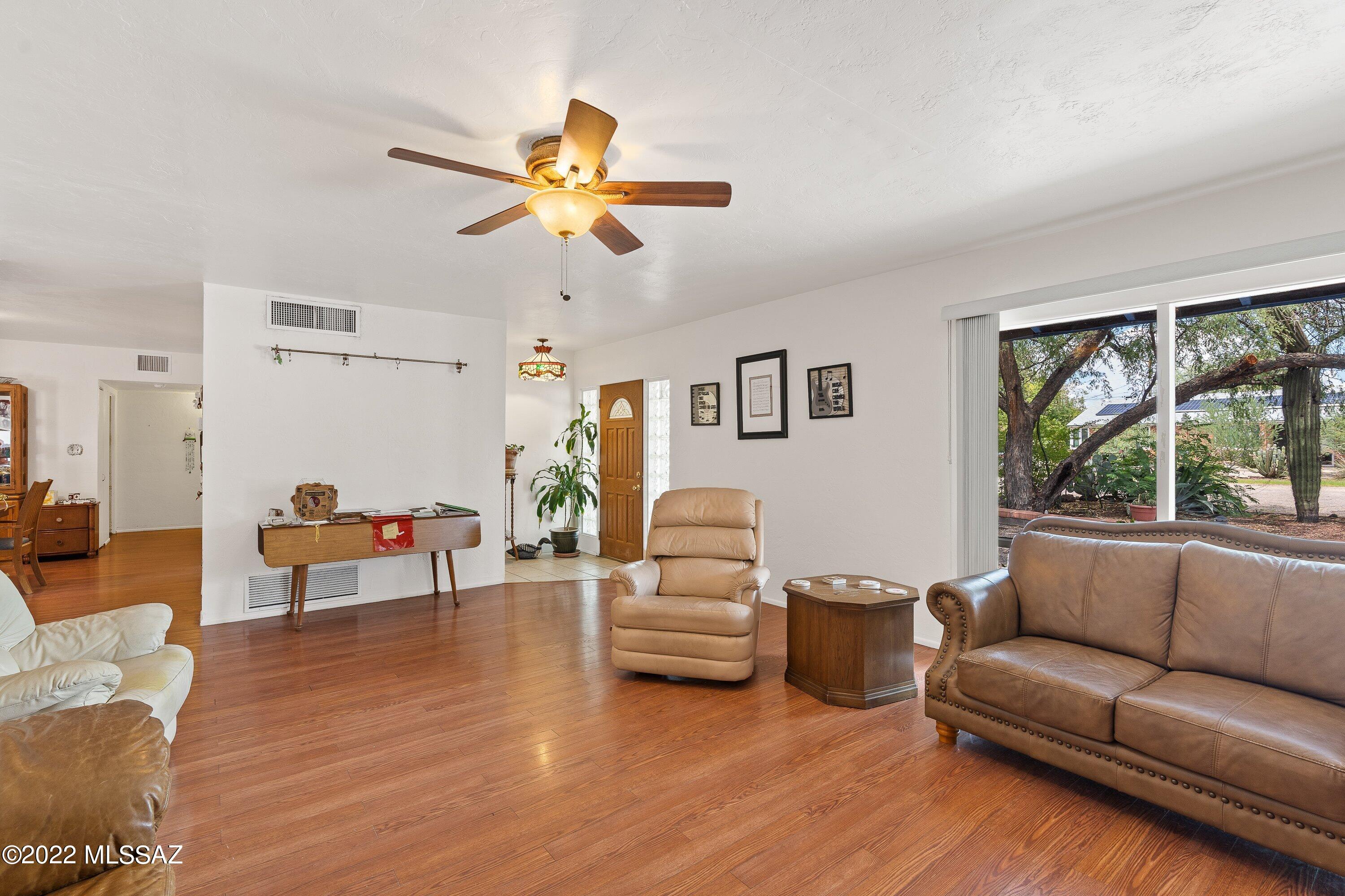 Country Club Heights - Residential