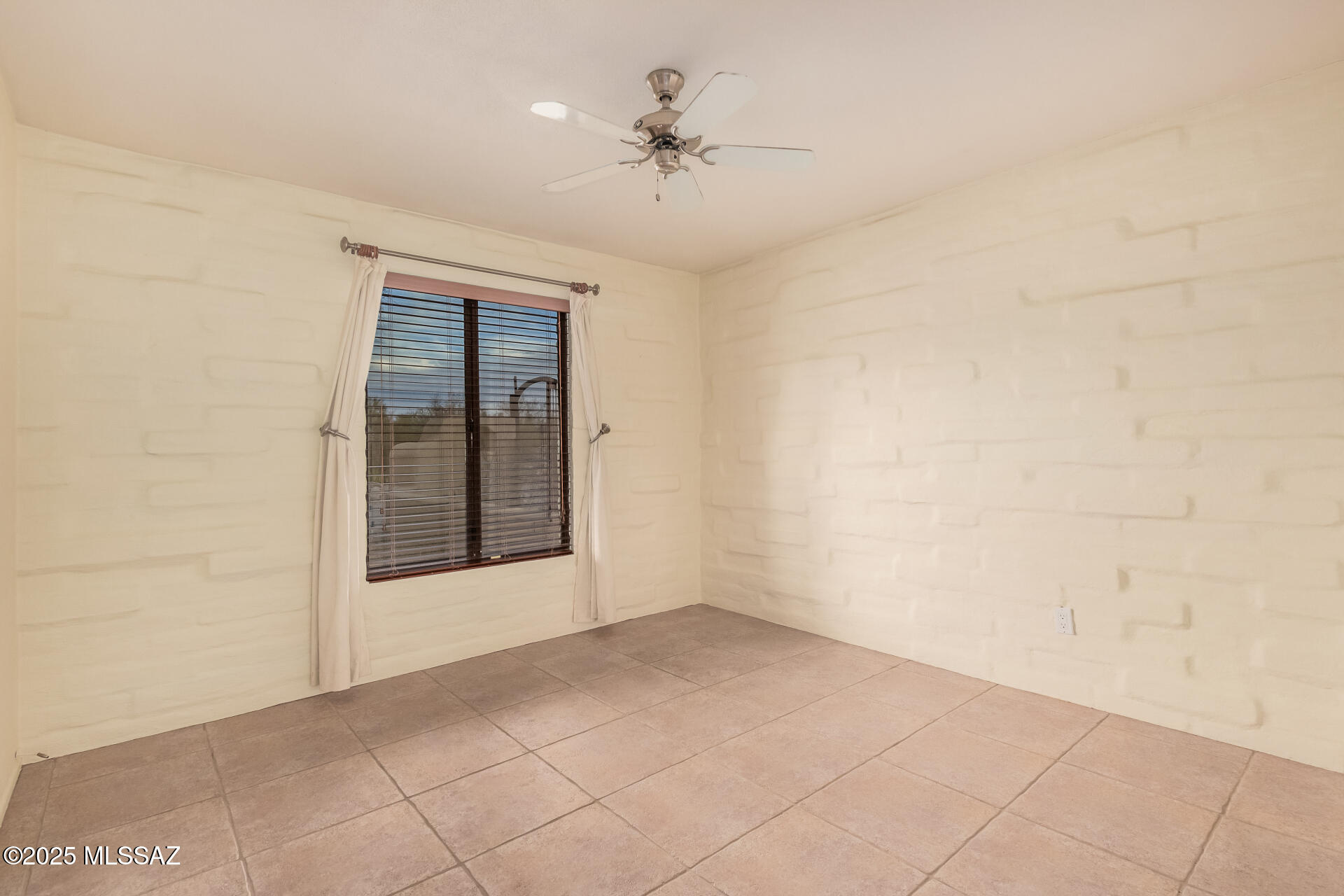 Catalina Foothills Estates NO. 6 (1-54) - Residential