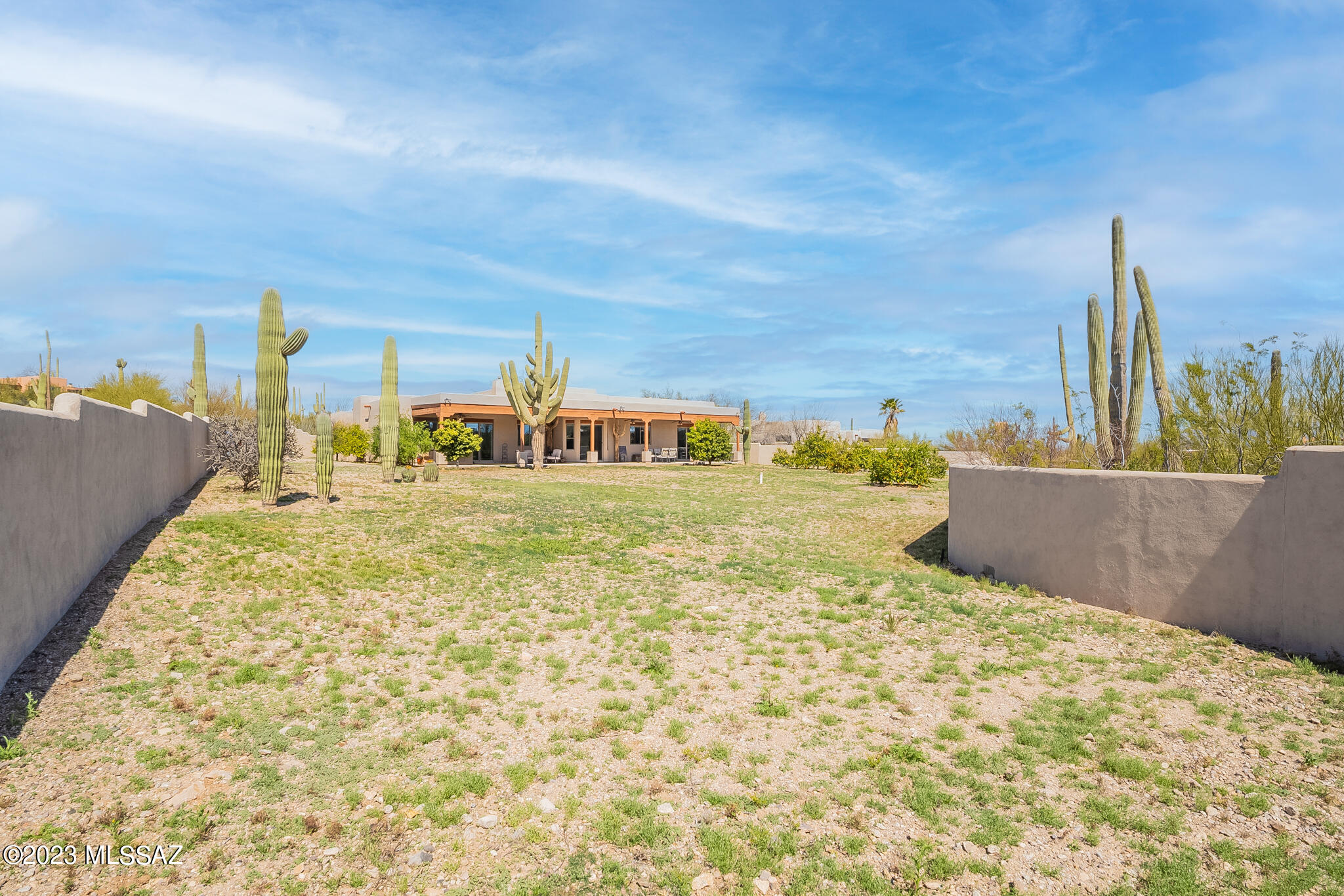 Los Arroyos Del Oeste (1-84) - Residential