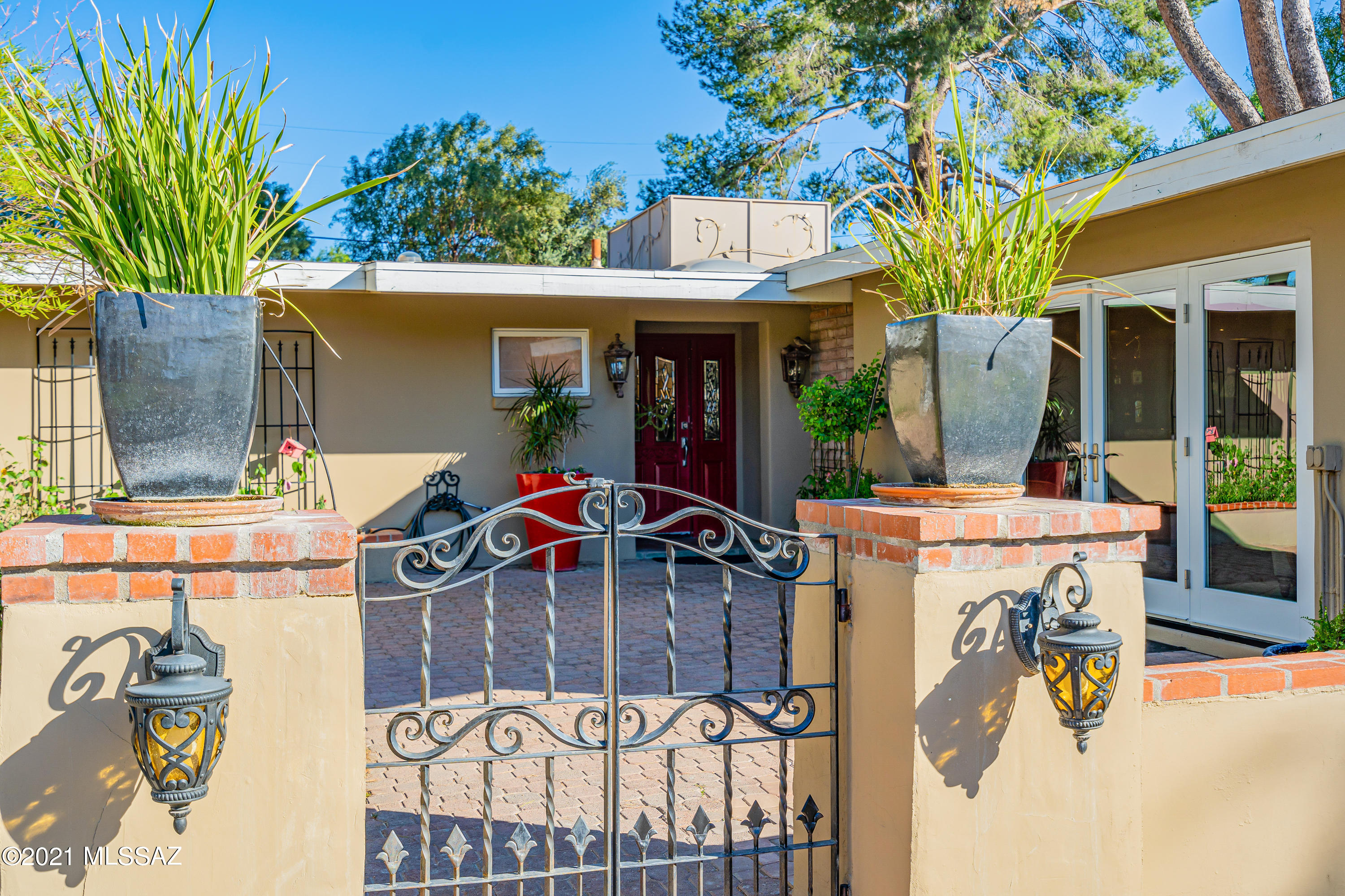 Country Club Estates NO. 1 - Residential