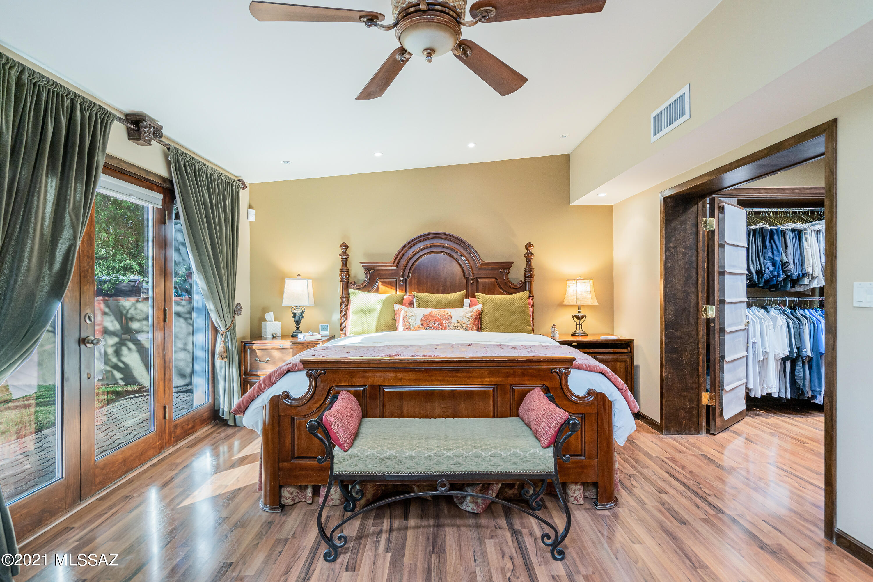 Country Club Estates NO. 1 - Residential