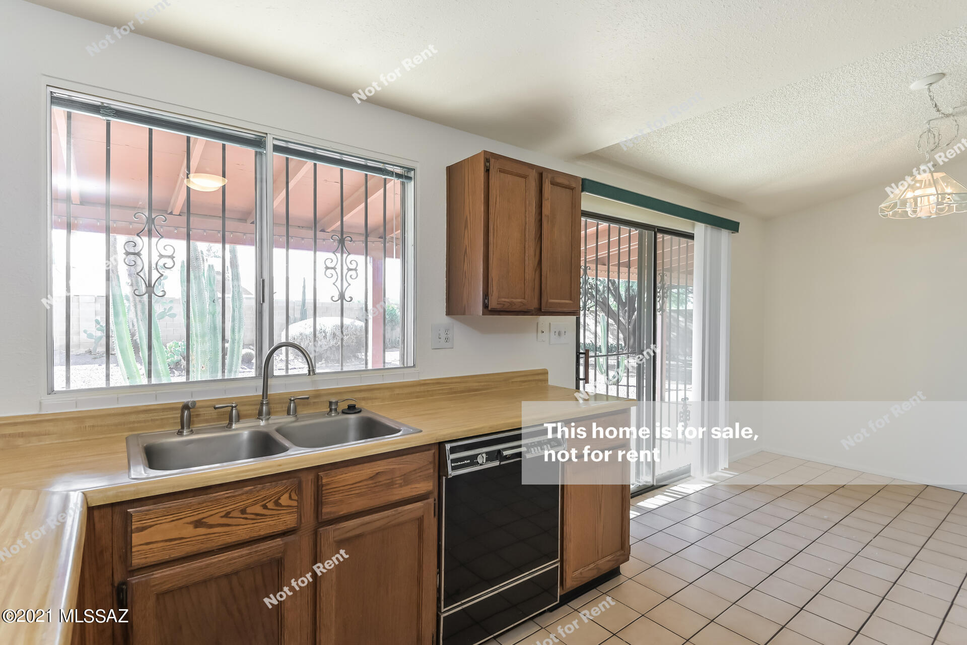 Casas Del Oeste (233-280) - Residential