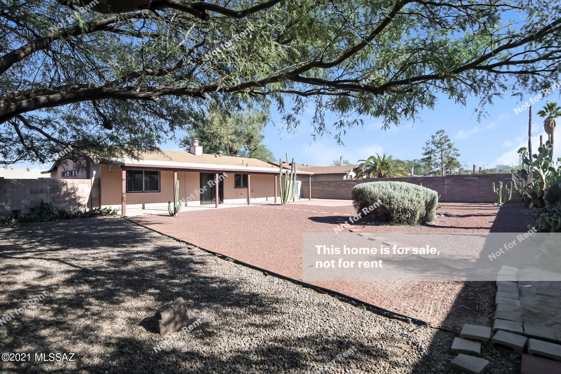 Casas Del Oeste (233-280) - Residential
