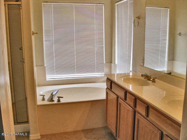 Lakes At Castle Rock (The) - Residential Lease