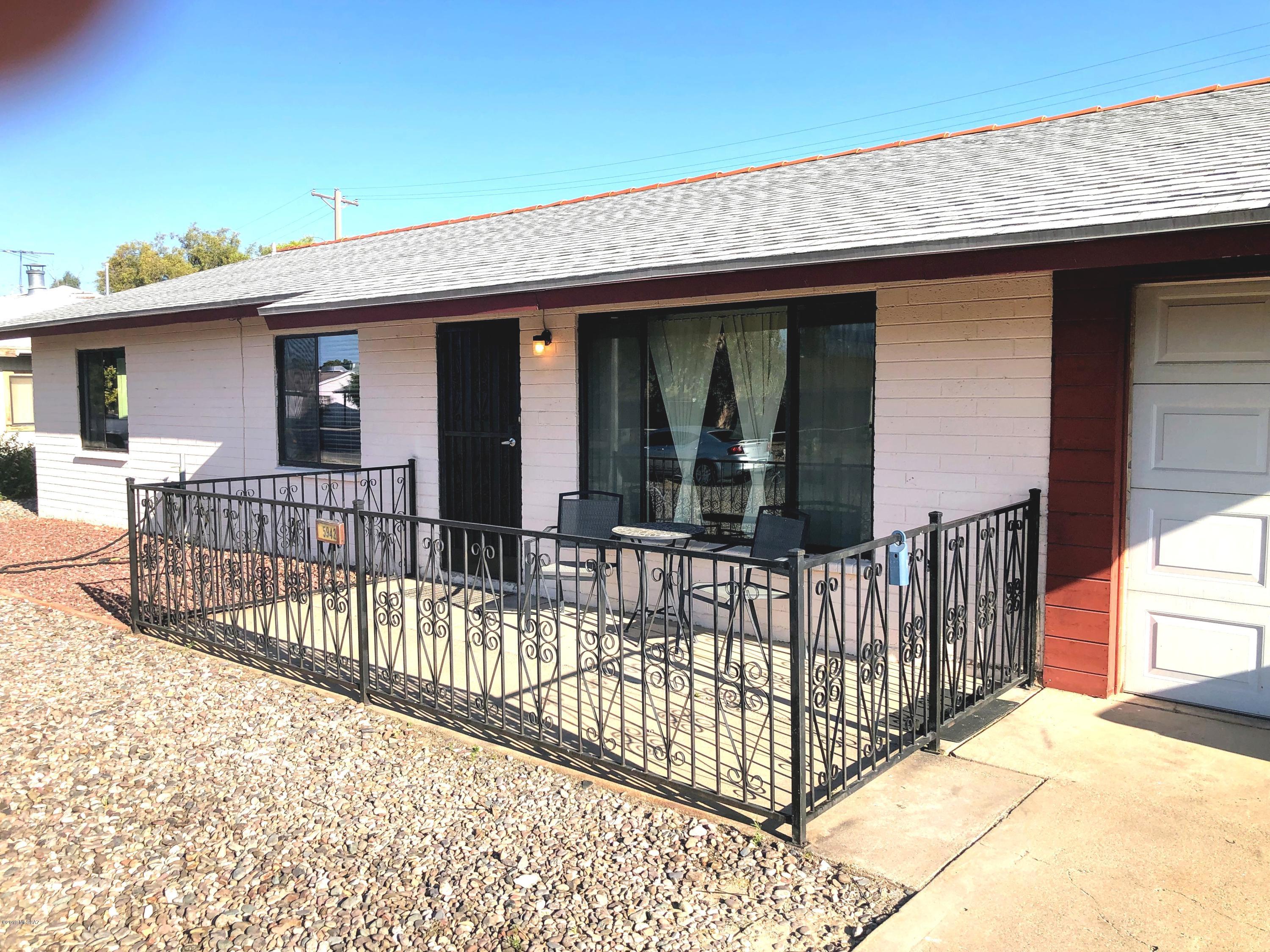 EAST SIDE 3 BEDROOM, 2 BATH BEAUTY, KITCHEN WITH WOOD CABINETS AND LOTS OF COUNTER SPACE, LARGE BACKYARD WITH COVERED PATIO, GREAT FAMILY HOME, WILL NOT LAST!