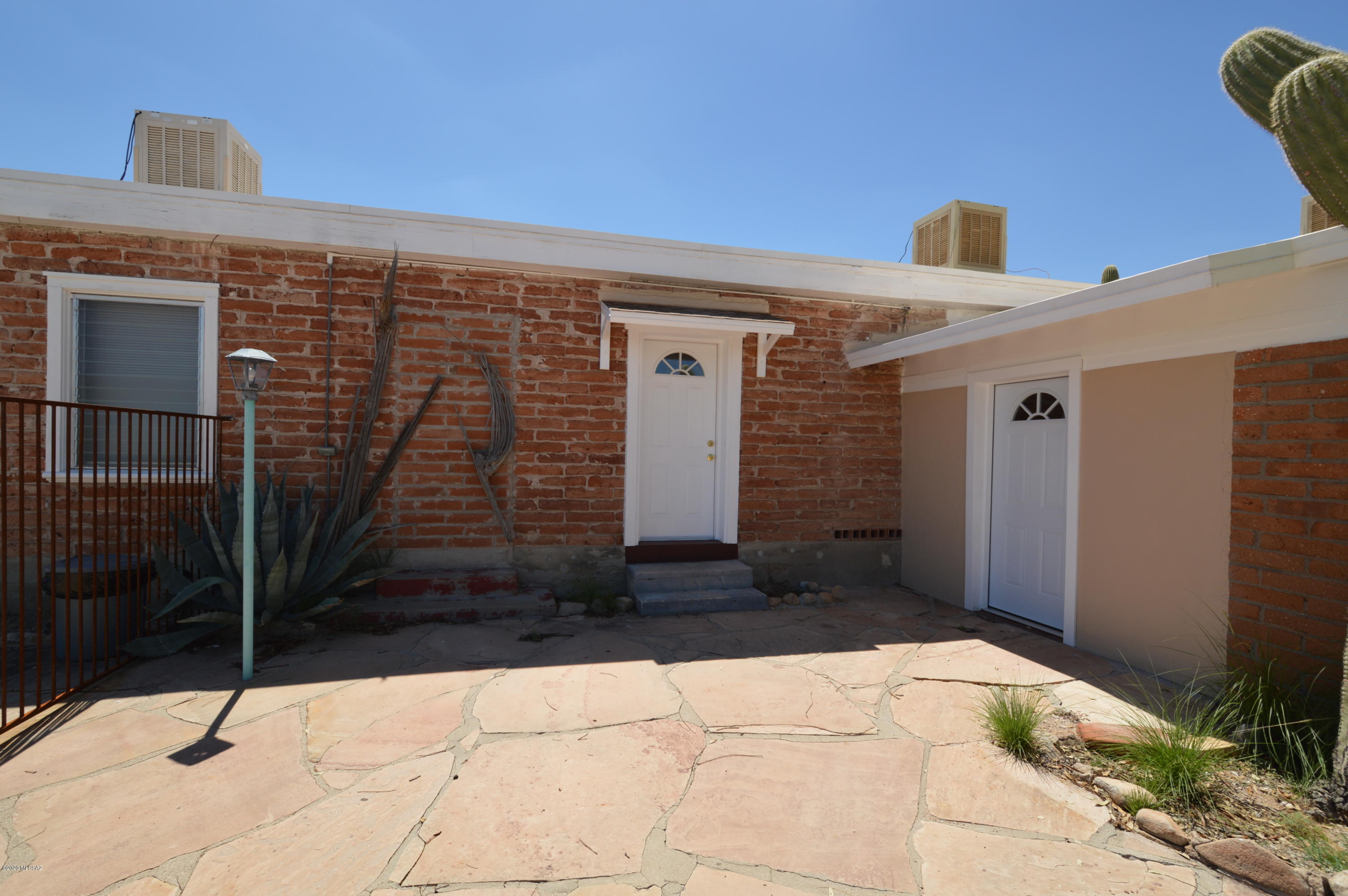 Unsubdivided - Residential Lease