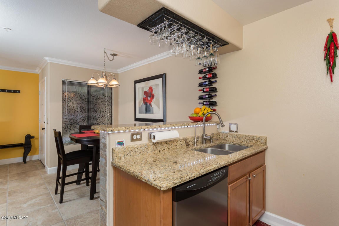 Veranda at Ventana Condominiums - Residential Lease