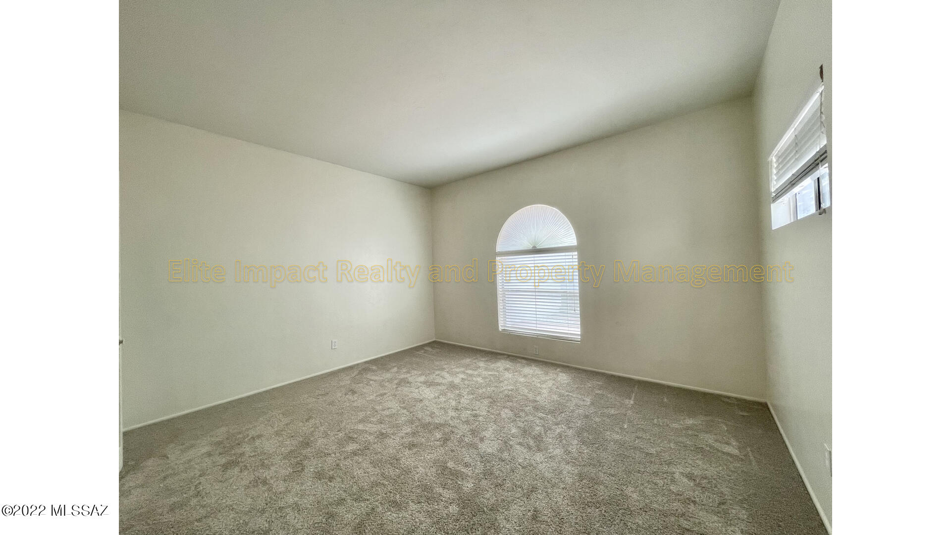 Sabino Vista Townshouses (1-53) - Residential Lease