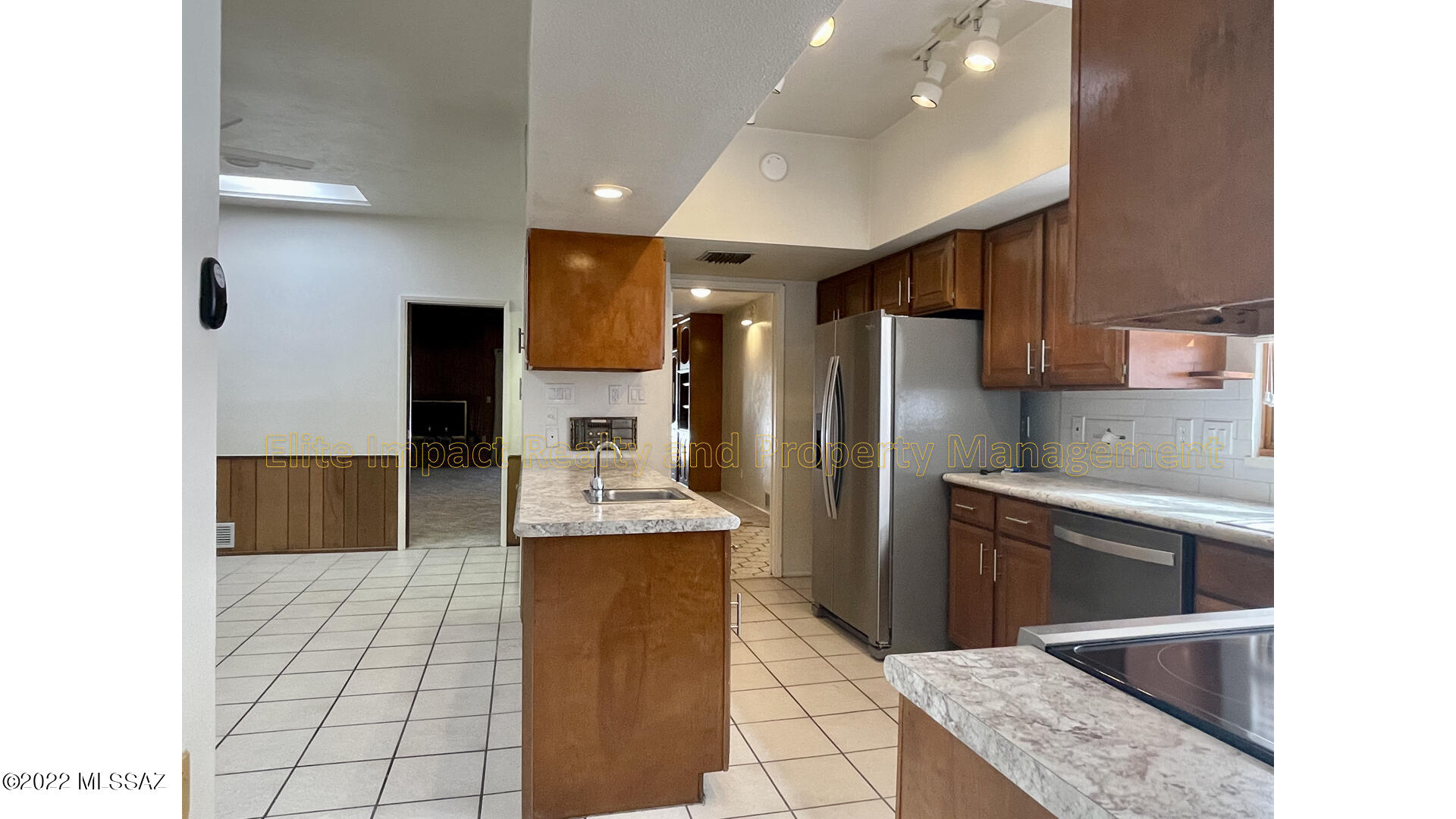 Sabino Vista Townshouses (1-53) - Residential Lease