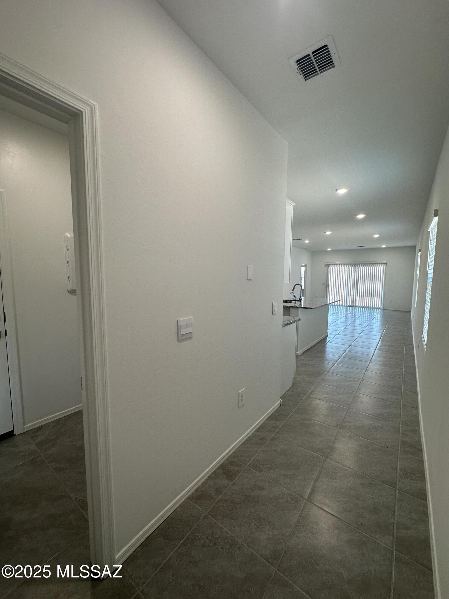 Saguaro Bloom SQ20180540069 - Residential Lease