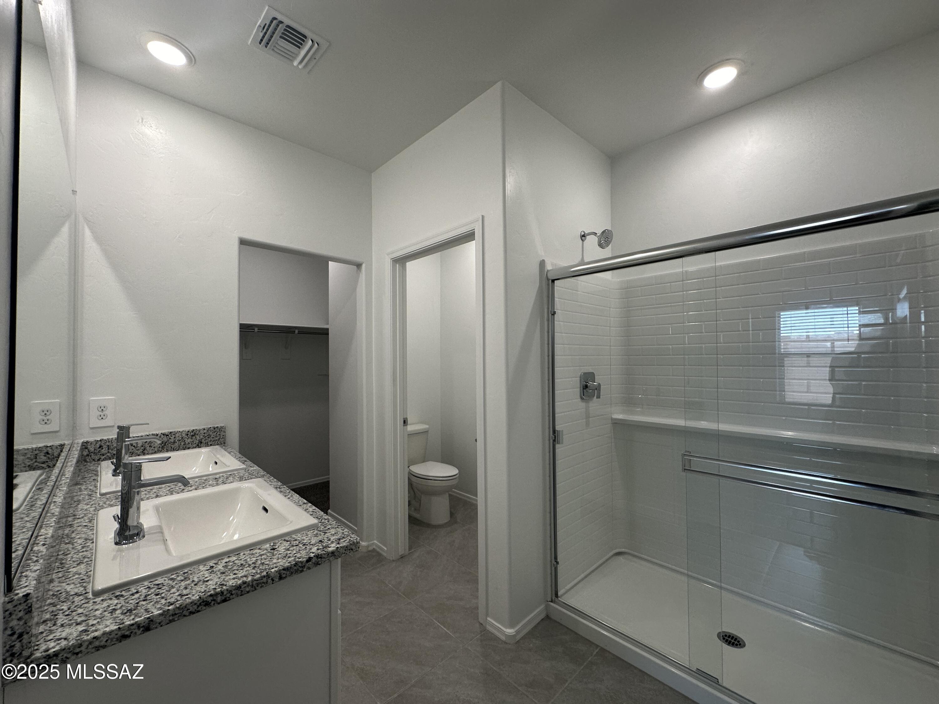 Saguaro Bloom SQ20180540069 - Residential Lease