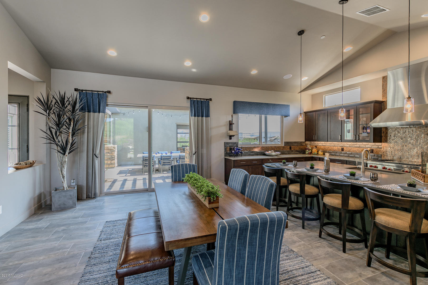 The Enclave At Stone Canyon V - Residential