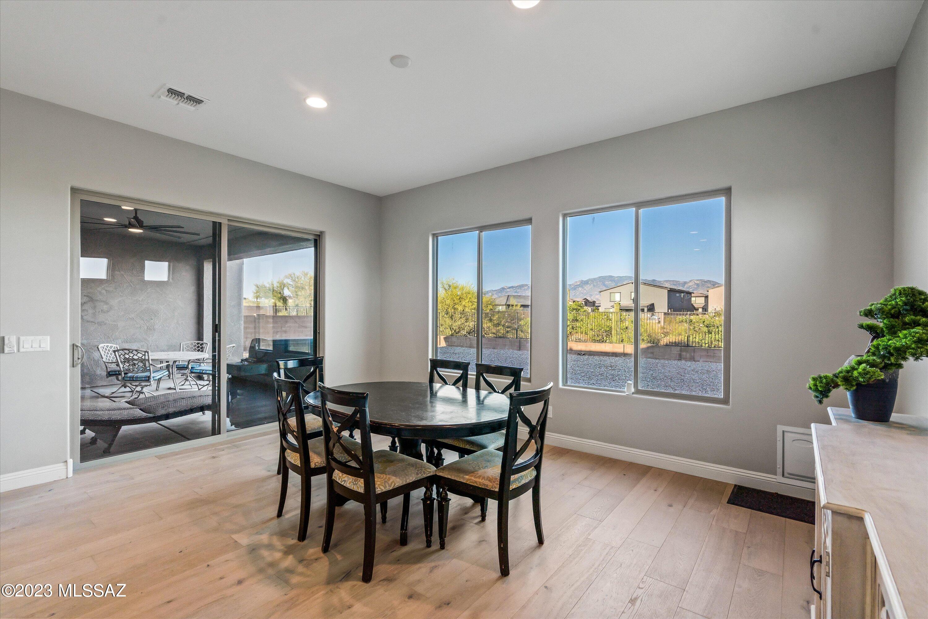 Saguaros Viejos West - Residential