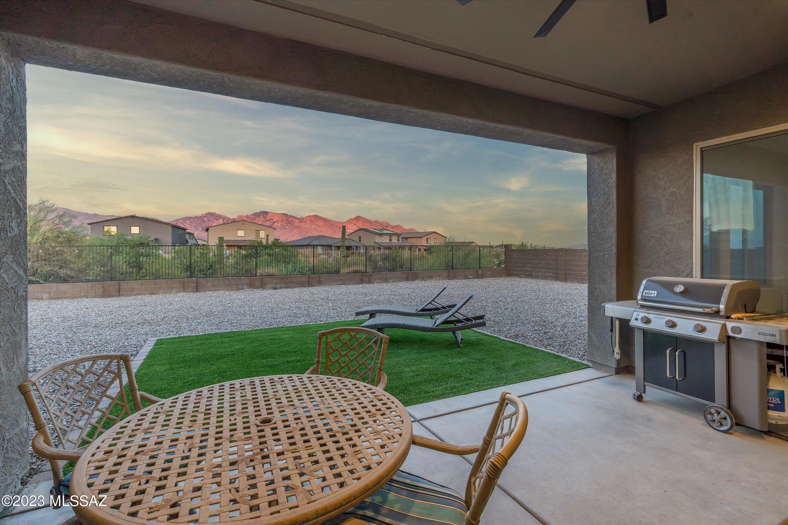 Saguaros Viejos West - Residential