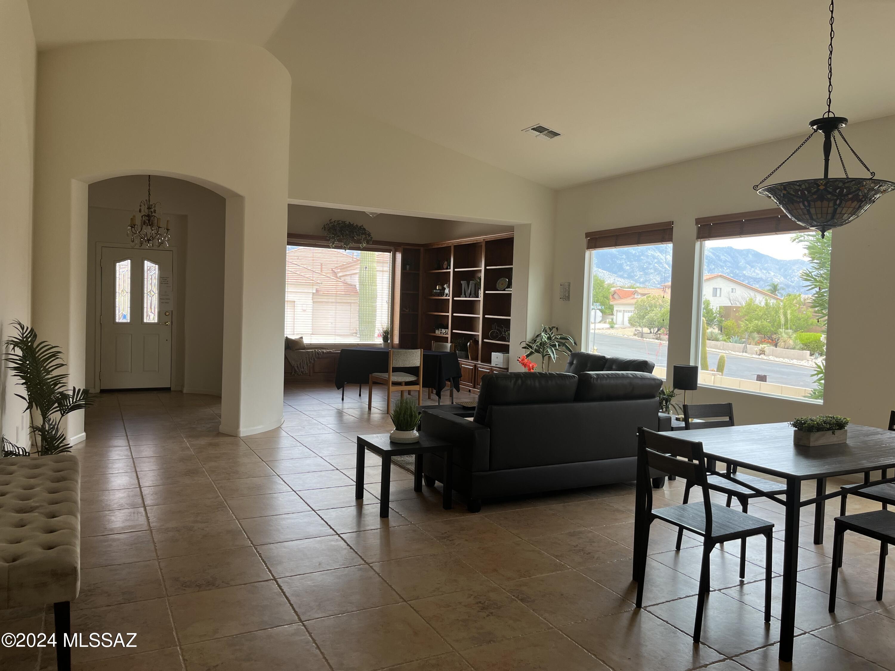 Saddlebrooke - Residential