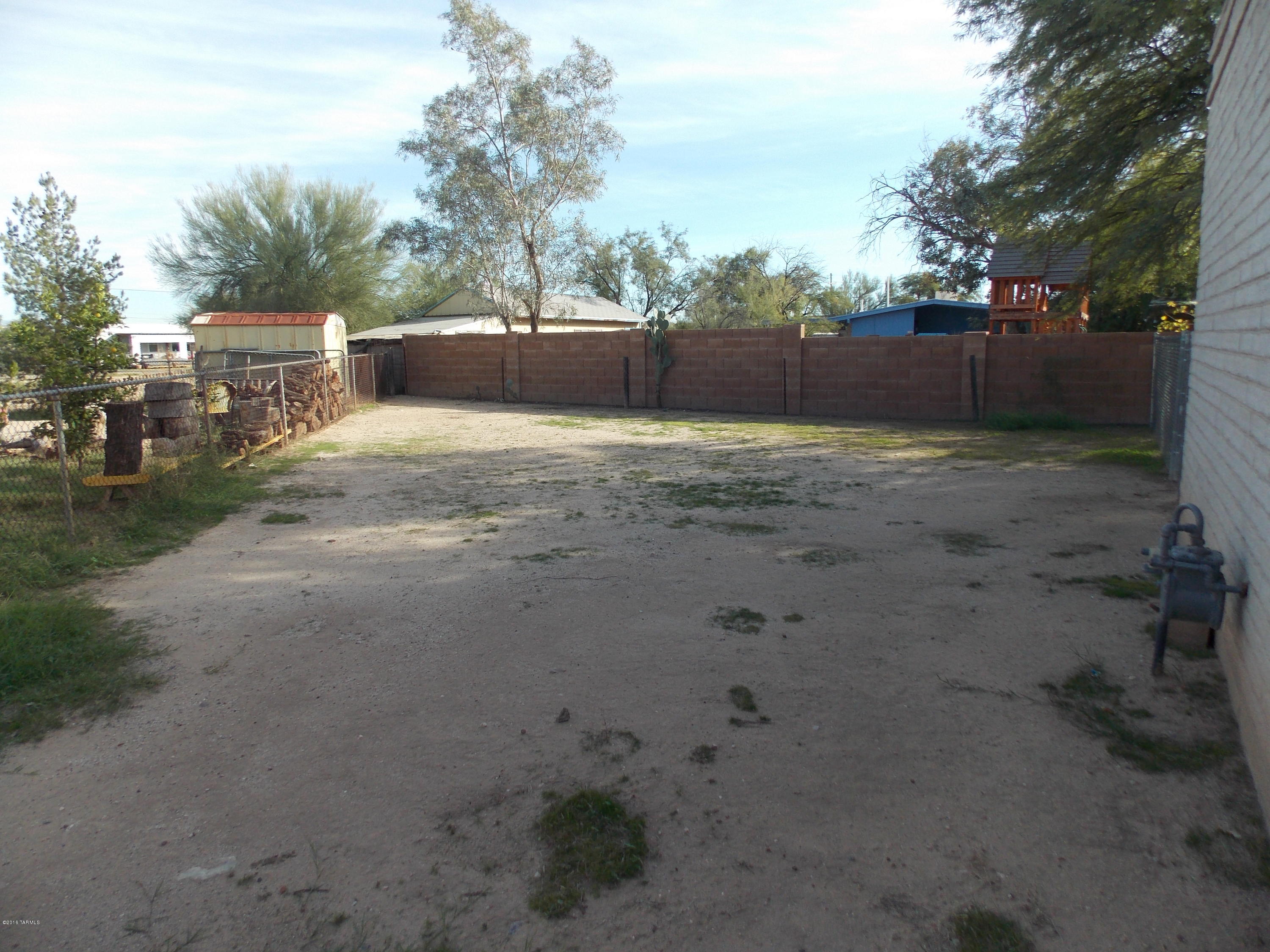 Casas Adobes Park (1-93) - Residential Lease