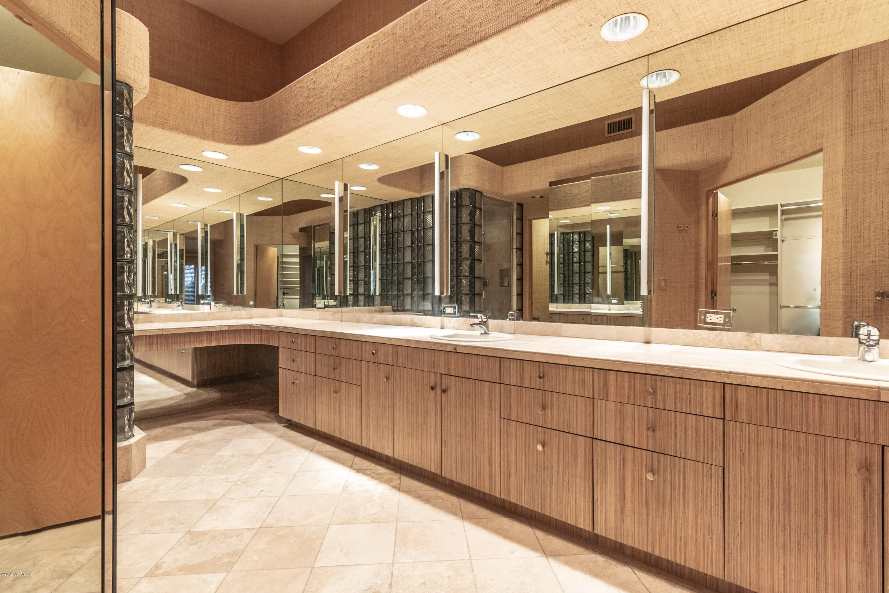 Ventana Canyon Lake Estates (1-47) - Residential