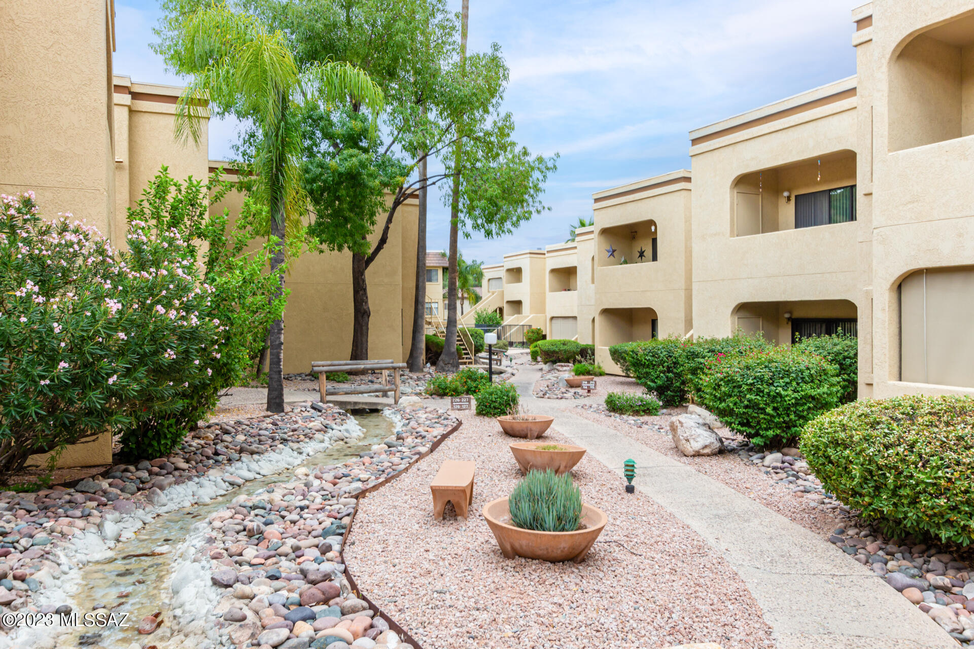 Sunrise Springs - Residential
